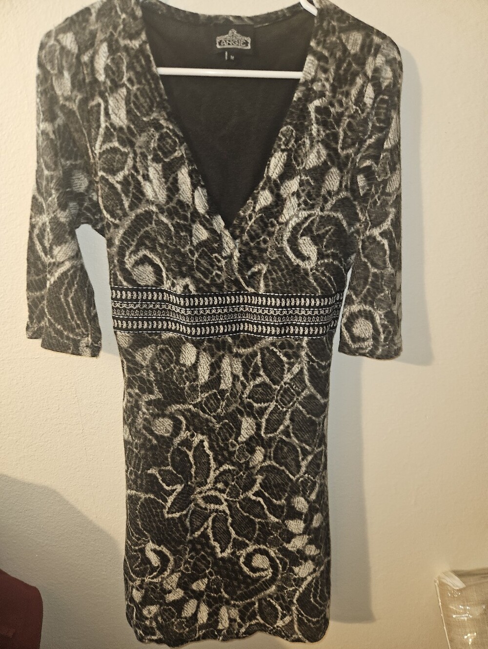 Angie Womans Dress size M